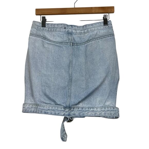 NWT Fashion Nova Mini Skirt Womens L Light Wash Denim Cut Out Buckle Y2K Retro - Picture 3 of 4